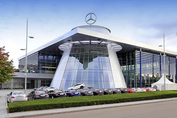 Mercedes-Benzin pääkonttori