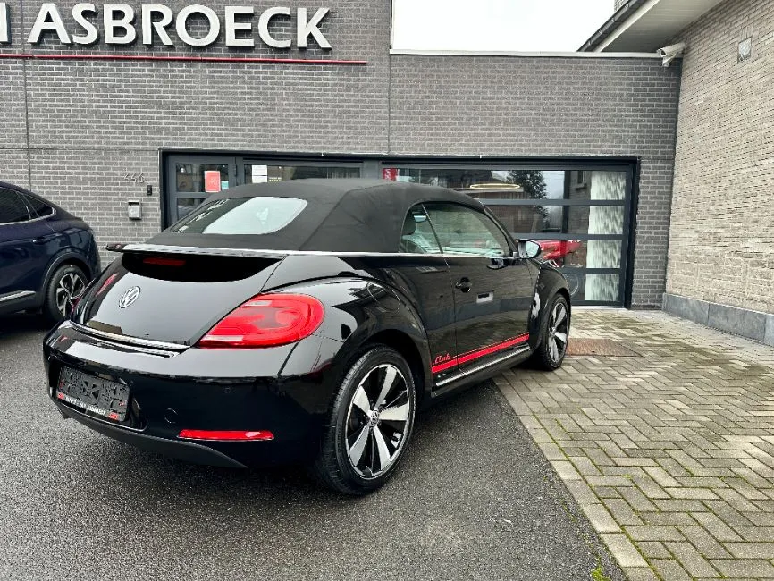 Volkswagen Beetle Cabriolet 1.2 TSi Club Image 10