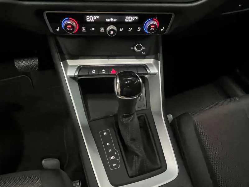 Audi Q3 Q3 35 TFSI S tronic advanced Image 12