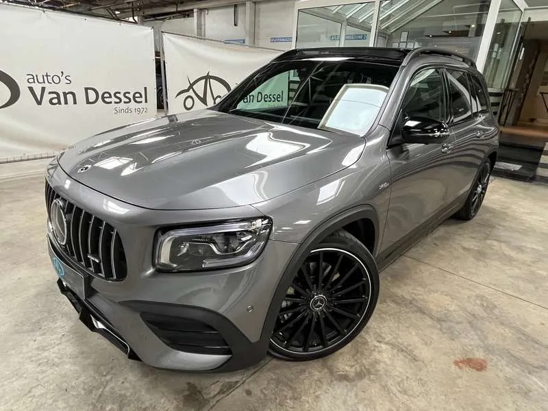 Mercedes-Benz GLB 35 AMG 4Matic Leder Pano 21