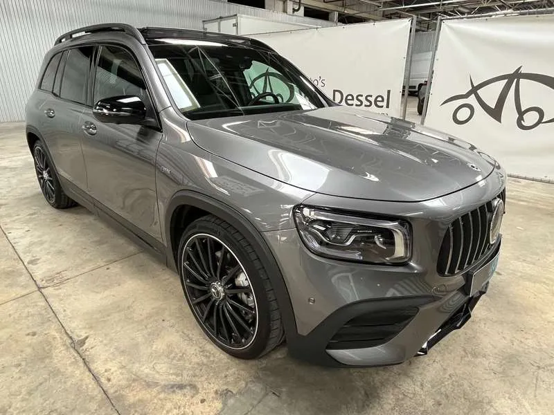 Mercedes-Benz GLB 35 AMG 4Matic Leder Pano 21