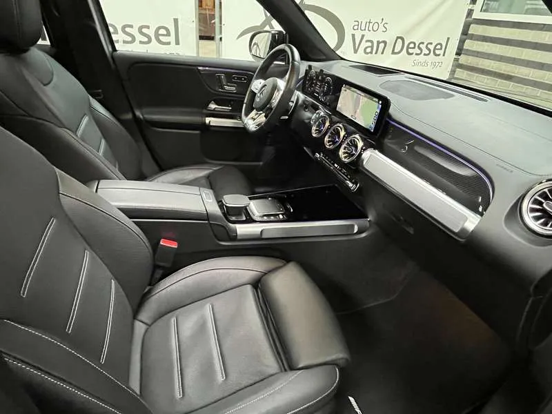Mercedes-Benz GLB 35 AMG 4Matic Leder Pano 21