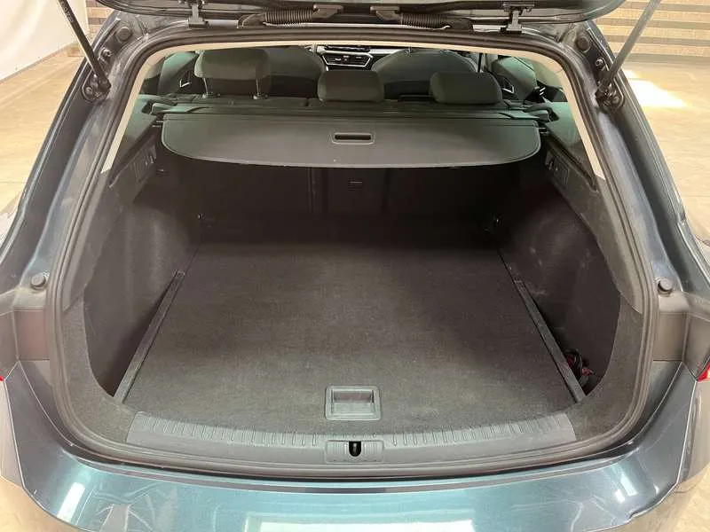 SEAT Leon Leon Sportstourer 1.0TSi Move Navi PDC Carplay LED Image 15