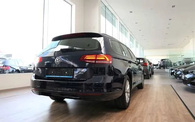 Volkswagen Passat Variant 1.6TDi 6V *COMFORTLINE* GPS*CAMERA*TOPAANBOD !!! Image 10