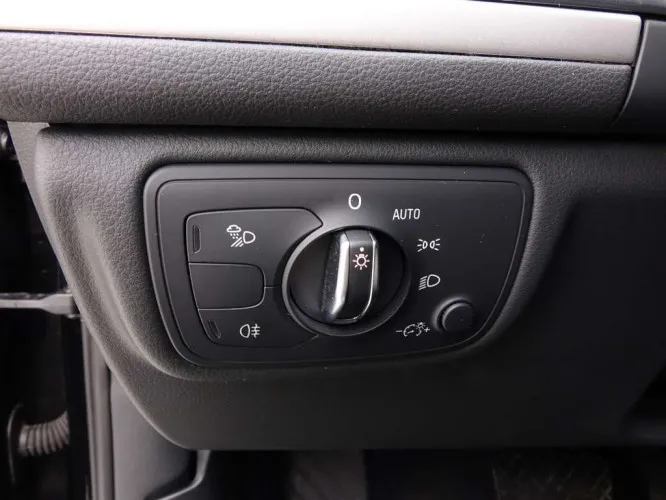 Audi A6 2.0 TDi Ultra 136 S-Tronic S-Line + GPS Plus + Leder/Cuir + LED Lights + Alu20 Image 10