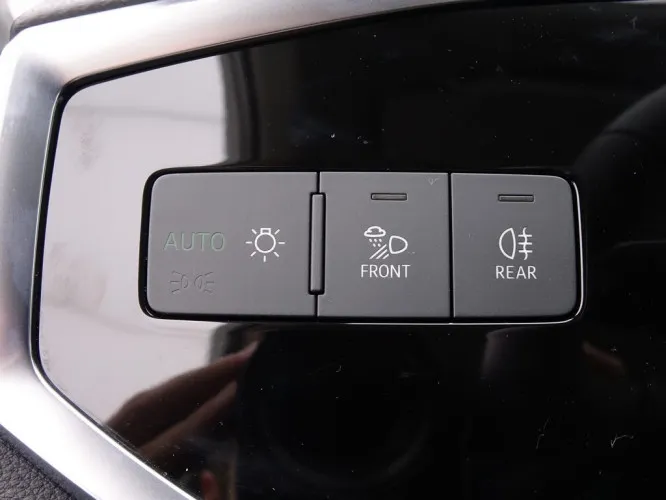Audi Q3 35 TFSi 150 Advanced + Carplay + Virtual Cockpit + LED Lights Image 10