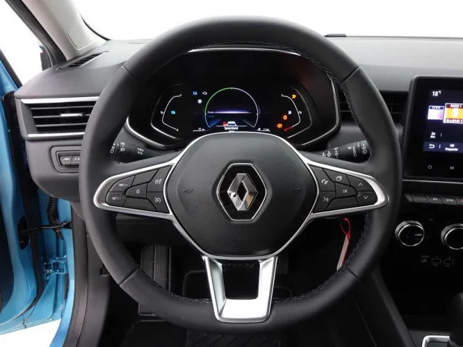 Renault Clio 1.6i E-TECH Hybrid 140 ZEN + Carplay Image 10