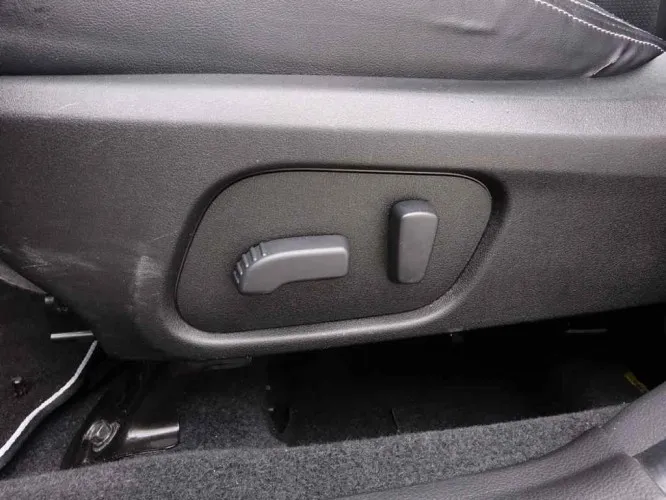 Subaru Forester 2.0 X 150 Lineatronic + GPS + Pano Image 9