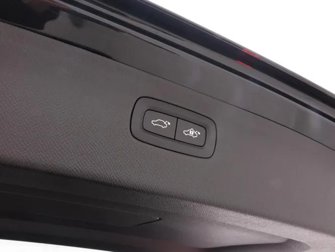 Volvo XC90 2.0 D4 190 Geartronic R-Design Luxury + GPS + 360cam + Intellisafe Surround Thumbnail 7