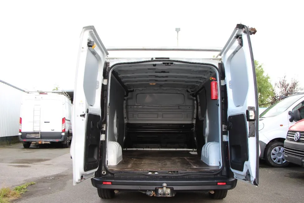 Nissan NV300 1.6 dCi Airco Cruise Controle Warranty Image 12