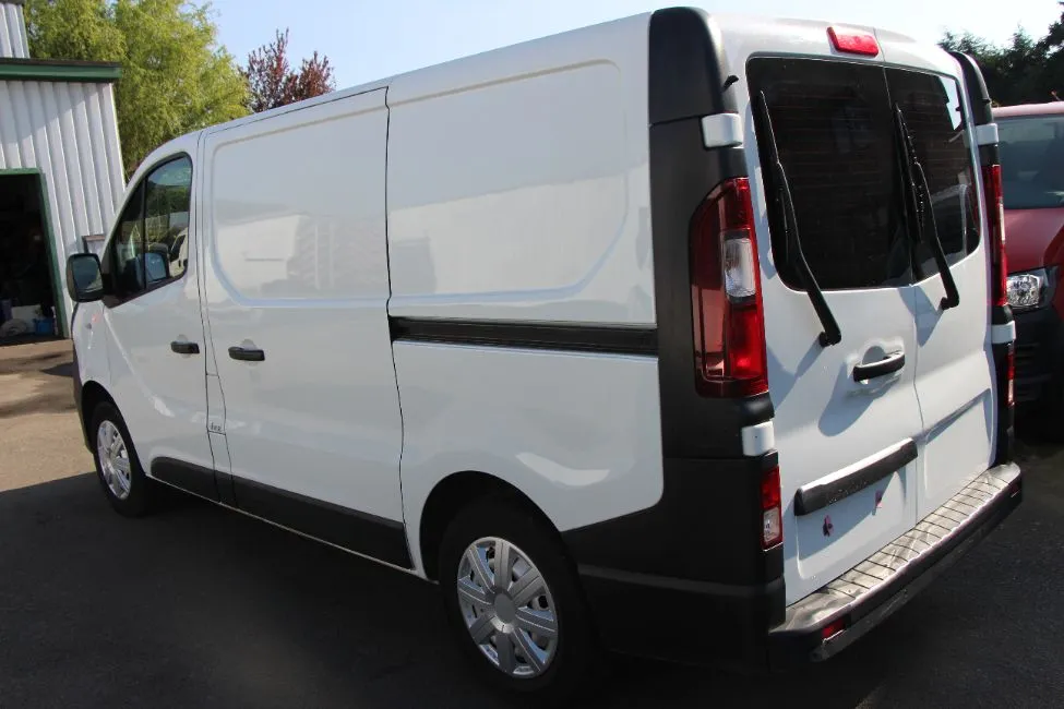 Opel Vivaro 1.6 Cdti Airco EU6 Warranty Image 5