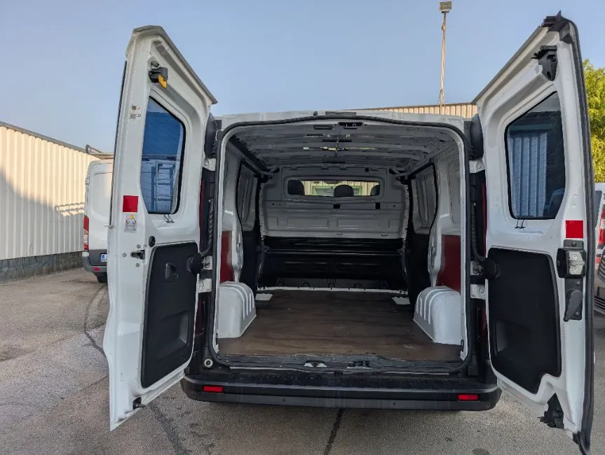 Opel Vivaro 1.6 Cdti Airco EU6 Warranty Image 12