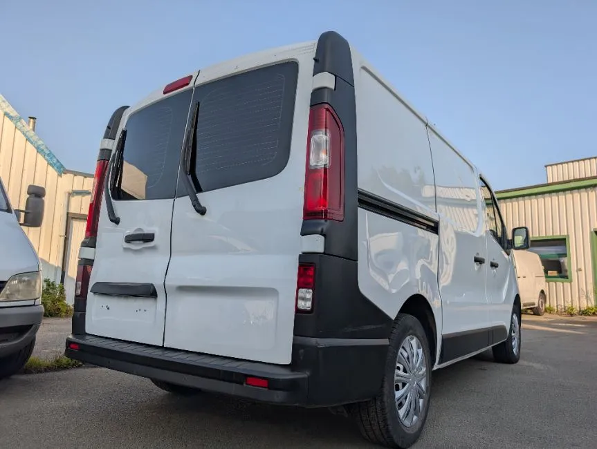 Opel Vivaro 1.6 Cdti Airco EU6 Warranty Image 4