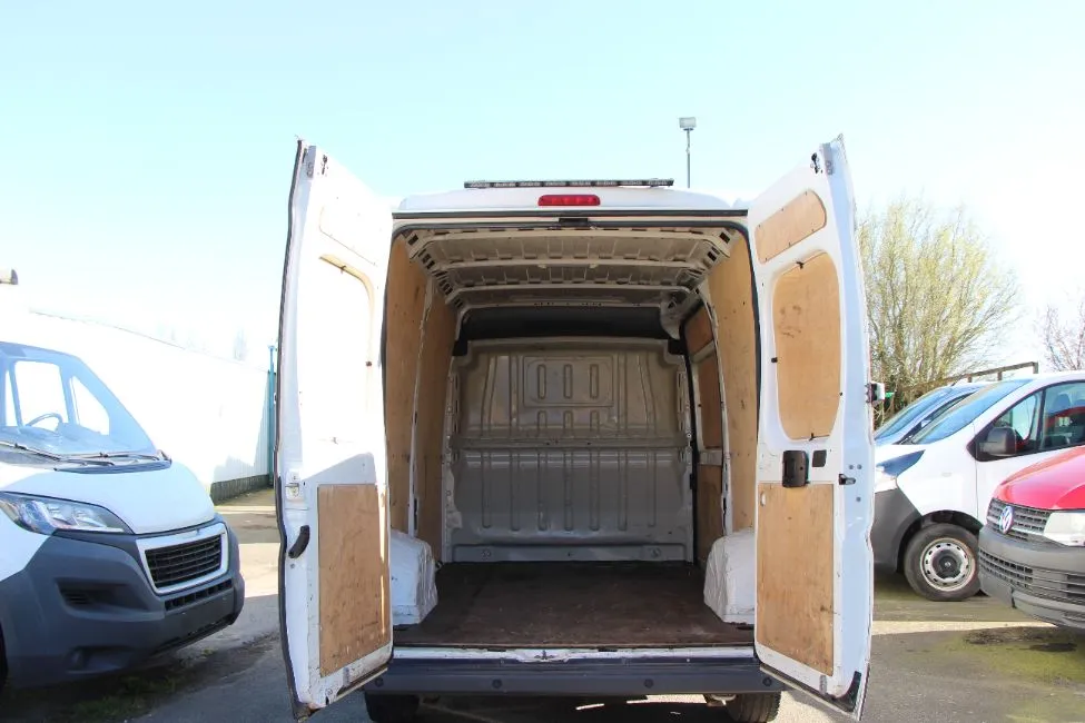Peugeot Boxer 2.0 Hdi EU6 Airco CruisContr. Garantie Image 14