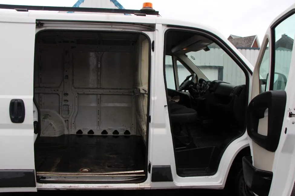 Peugeot Boxer 2.0 Hdi Euro6 Airco CruisContr. Garantie Image 12