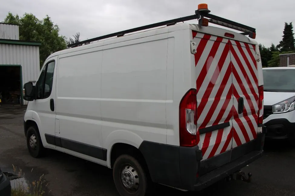 Peugeot Boxer 2.0 Hdi Euro6 Airco CruisContr. Garantie Image 5