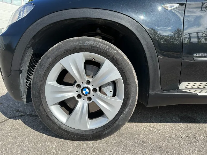 BMW X5 4.8i 355кс Image 6