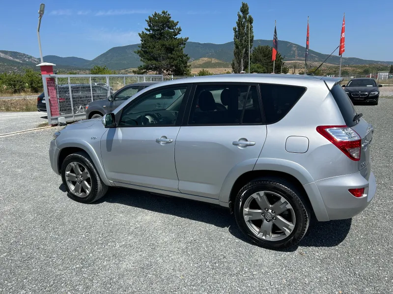 Toyota Rav4 (KATO НОВА) Image 9