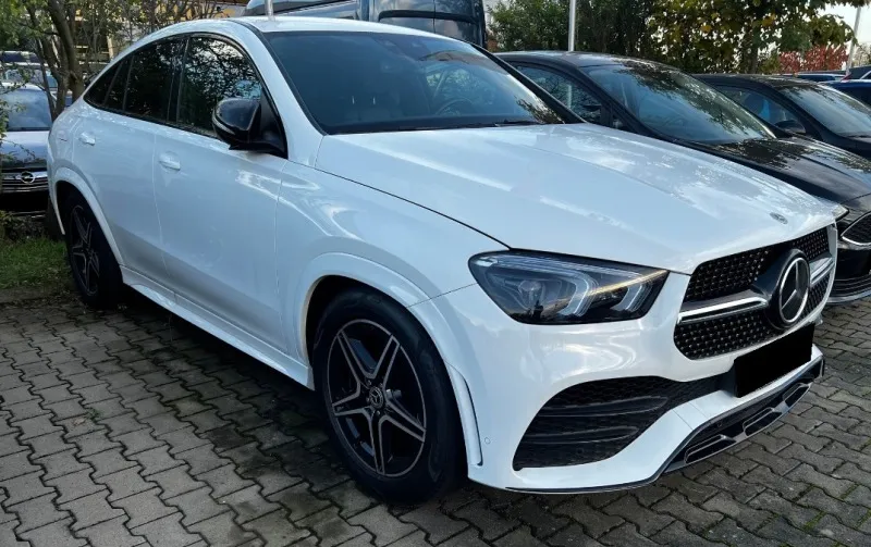 Mercedes-Benz GLE 350 d Coupe AMG-Line Night Pack Image 1