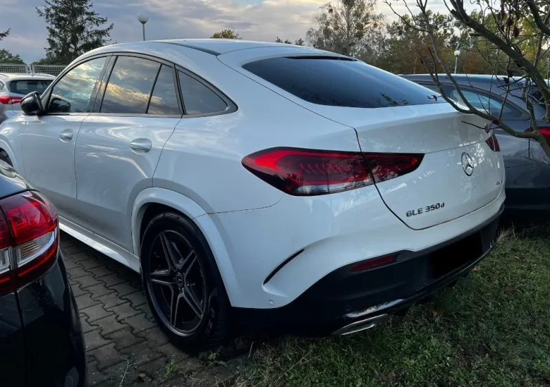 Mercedes-Benz GLE 350 d Coupe AMG-Line Night Pack Image 4