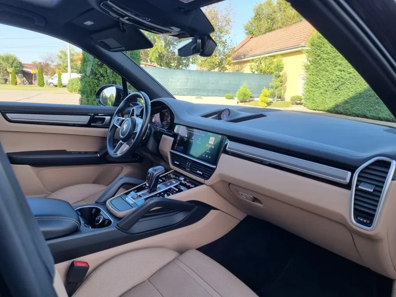 Porsche Cayenne S 2.9 V6 Sport Chrono Image 9