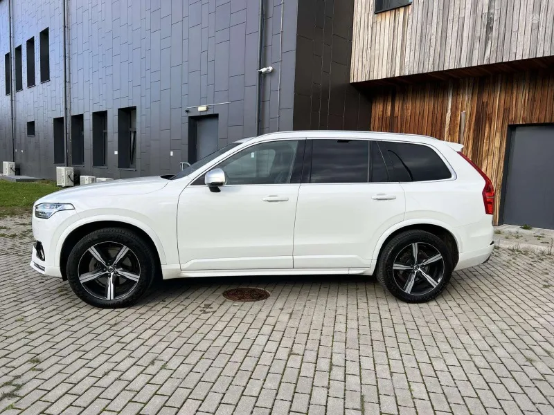 Volvo Xc90 2.0 D5 R-Design Image 4