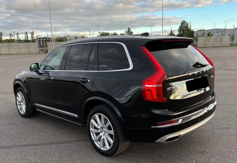 Volvo Xc90 2.0 D5 Inscription Image 5