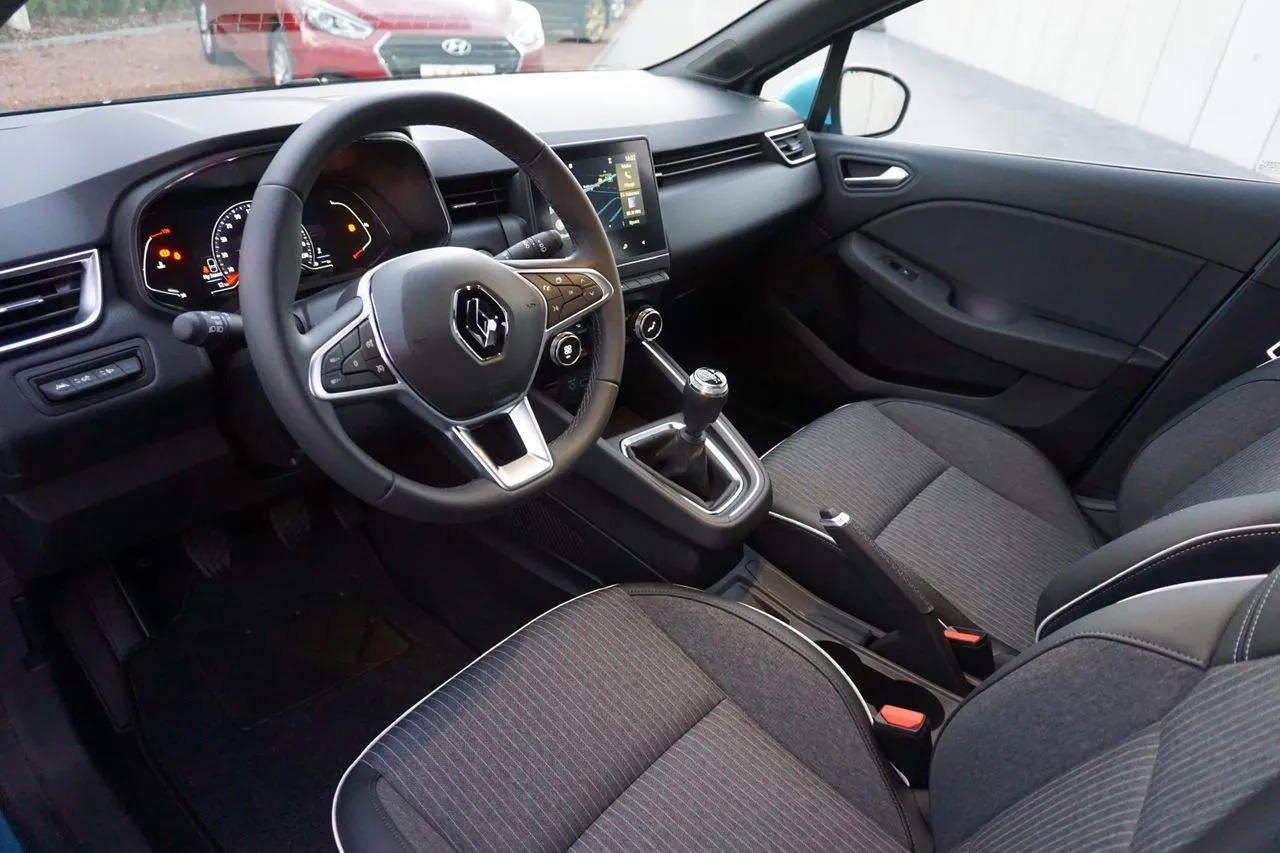 Renault Clio TCe 90 Navi LED Tempomat  Image 8