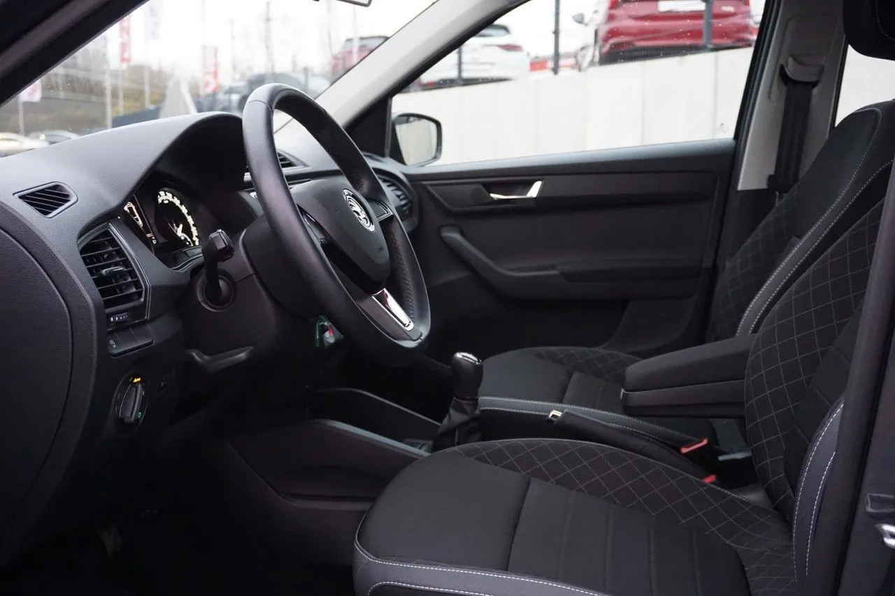 Skoda Fabia 1.0 TSI Tempomat...  Image 9