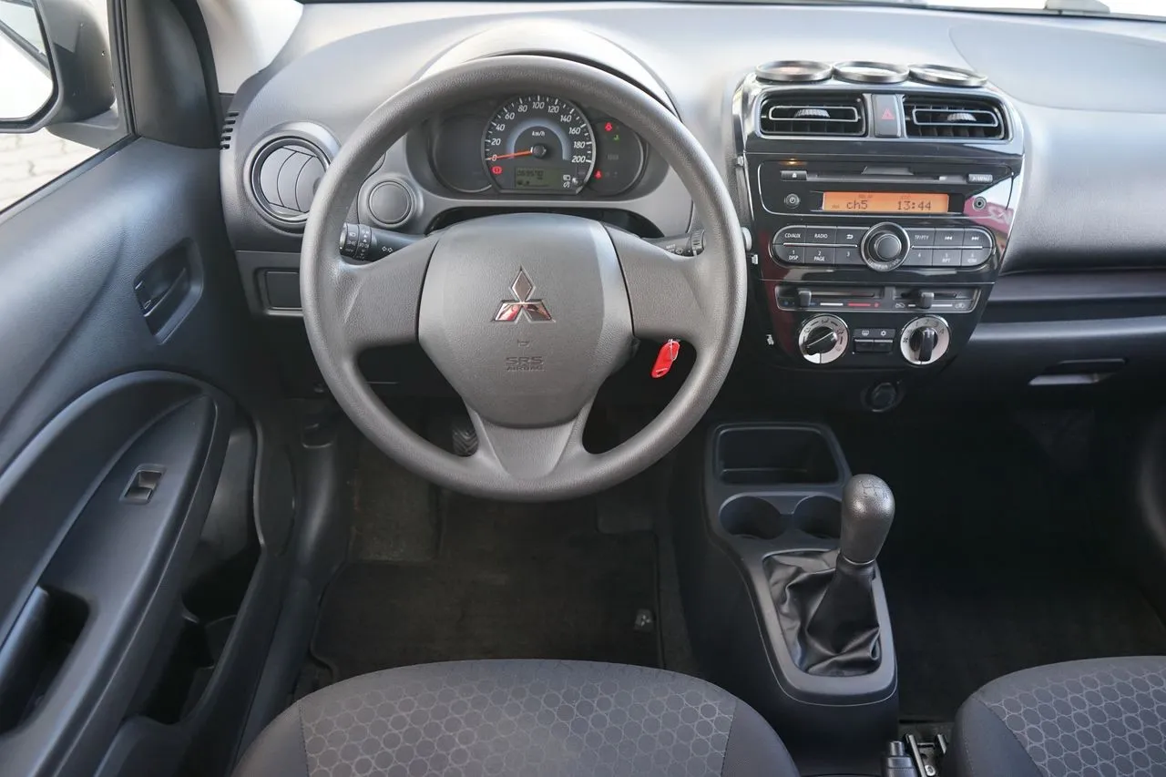 Mitsubishi Space Star 1.0...  Image 9