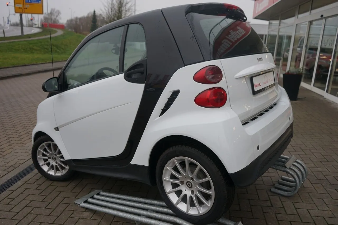 Smart ForTwo fortwo coupe mhd...  Image 2