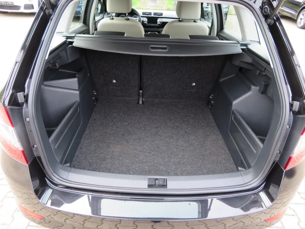 Skoda Fabia 1.0 TSI COMBI STYLE*TEMPOMAT*PDC*VOLL LED* Image 9