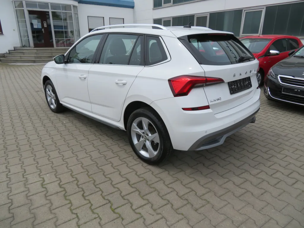 Skoda Kamiq 1.0 TSI STYLE*NAVI*LED*SMARTLINK*KESSY* Image 9