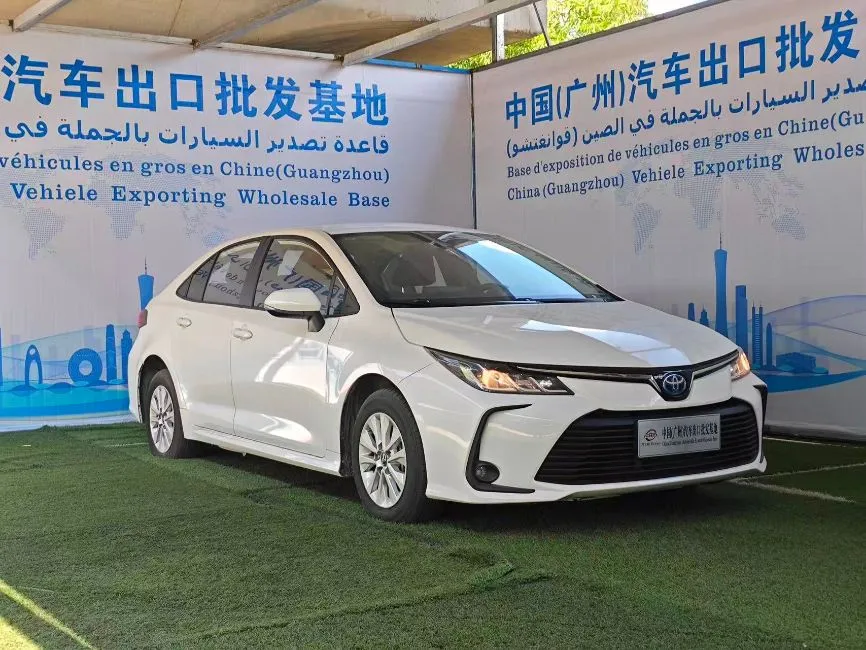 Toyota Corolla  Image 9