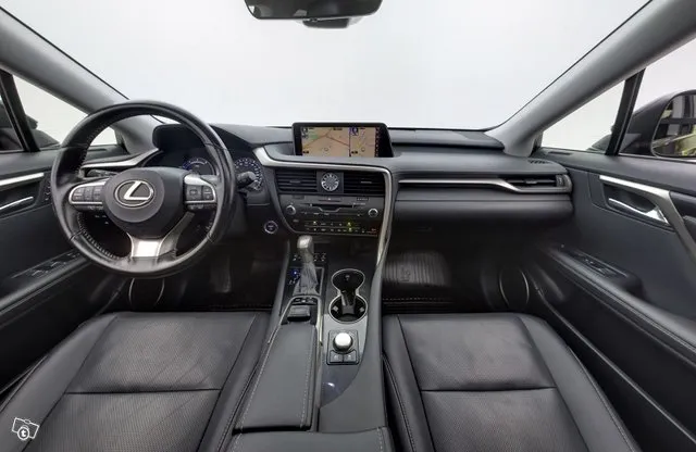 Lexus RX 450h Hybrid 4WD A Comfort / Adapt. Vakkari / Navigointi / Panoraama / Ilmastoidut nahat / HUD / Image 9