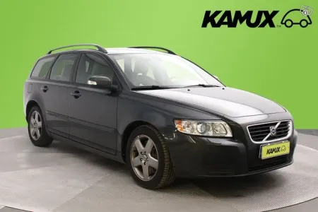Volvo V50 2,0D (136 hv) Kinetic aut / Juuri huollettu / Suomi-auto / Vetokoukku / Lohkolämmitin / 2x renkaat
