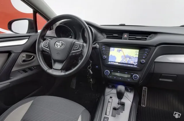 Toyota Avensis 1,8 Valvematic Active Sedan Multidrive S - 1 omistaja / Defa / Navi / Tutkat Image 9
