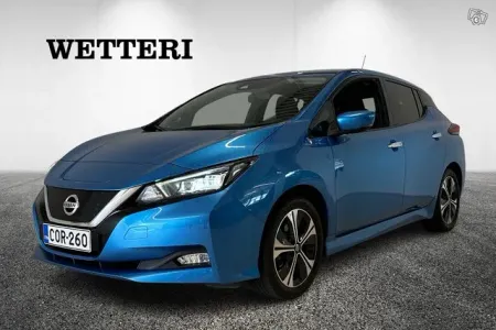 Nissan Leaf N-Connecta 40 kWh LED FI / Adapt. vakkari / Navi / Lämmitettävä ratti / Keyless