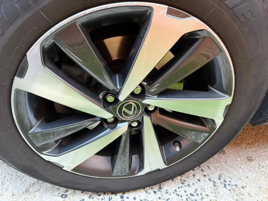 Lexus NX 300 LEXUS NX 300h 4WD Executive _ Full optio Image 5