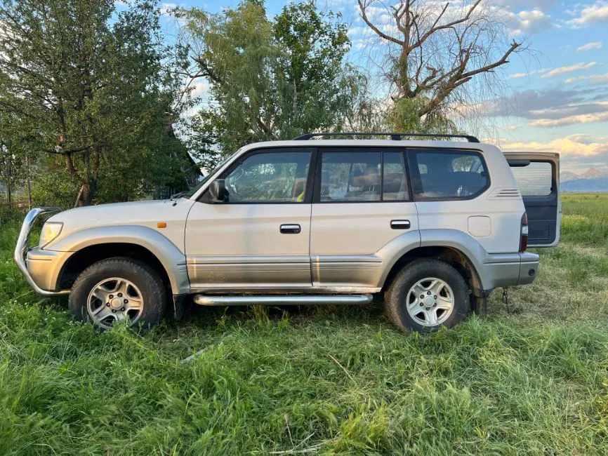 Toyota Land Cruiser LPG -GAS NEW RENOVATION  Image 1