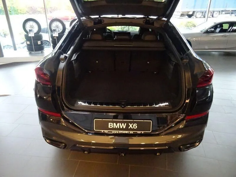 BMW X6  Image 4