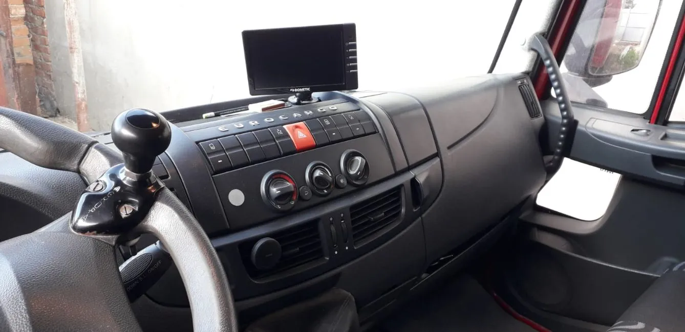 Iveco 80e18  Image 9