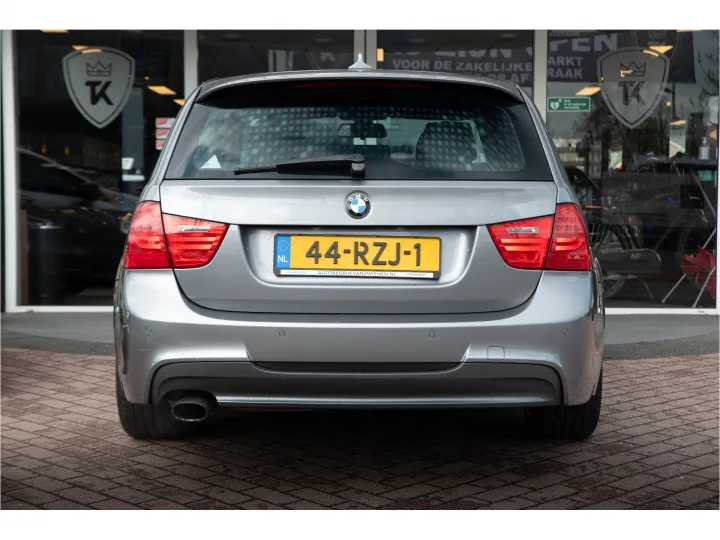 BMW 3 Serie Touring 320i M Sport Edition  Image 5
