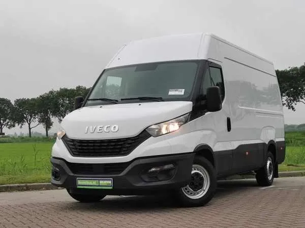 Iveco Daily 35S12 L2H2 Facelift Airco Image 1
