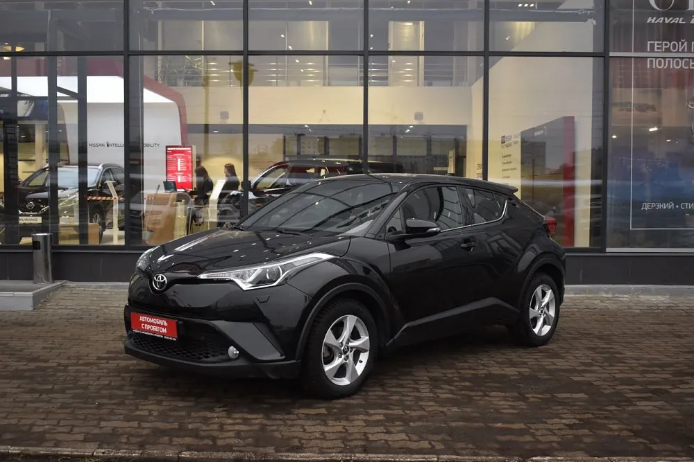 Toyota C-HR  Image 1