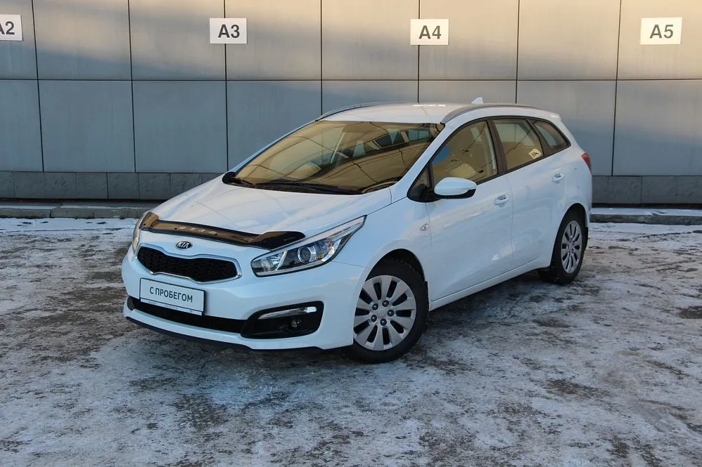 Kia Ceed  Image 1