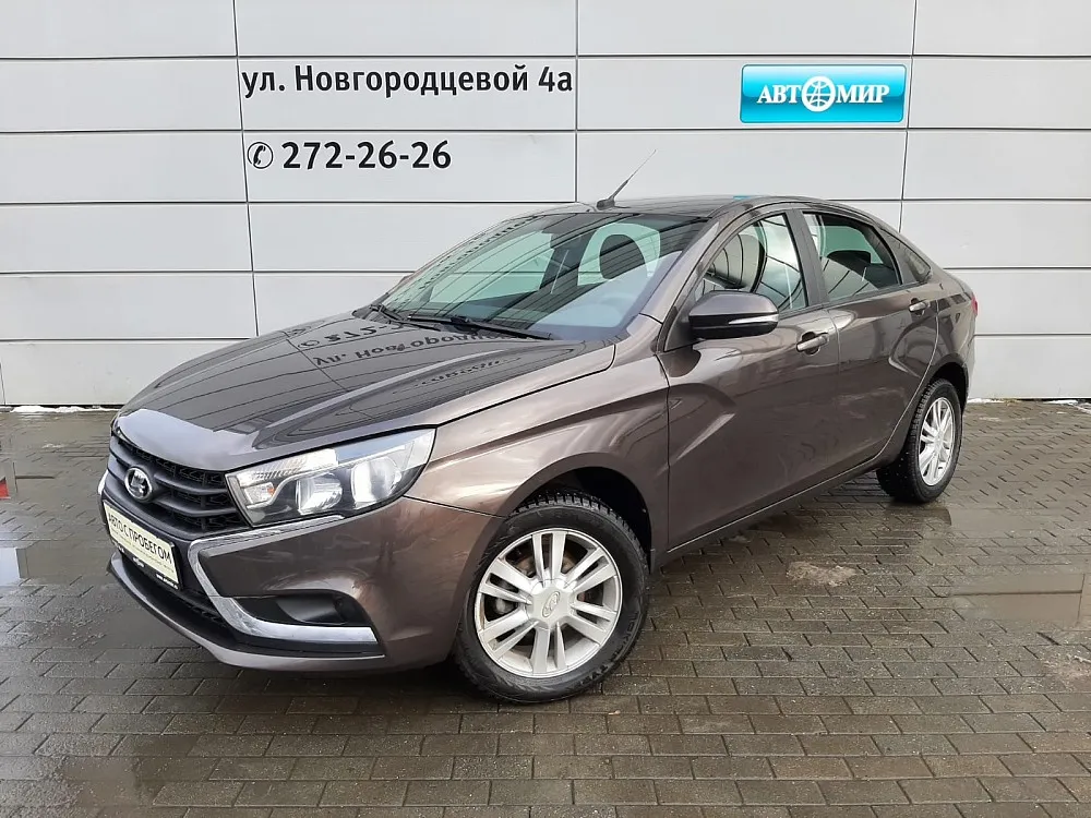 Lada Vesta  Image 1