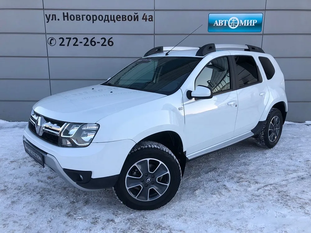 Renault Duster  Image 1