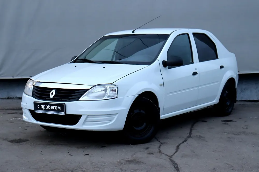 Renault Logan  Image 1