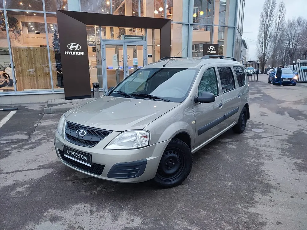 Lada Largus  Image 1